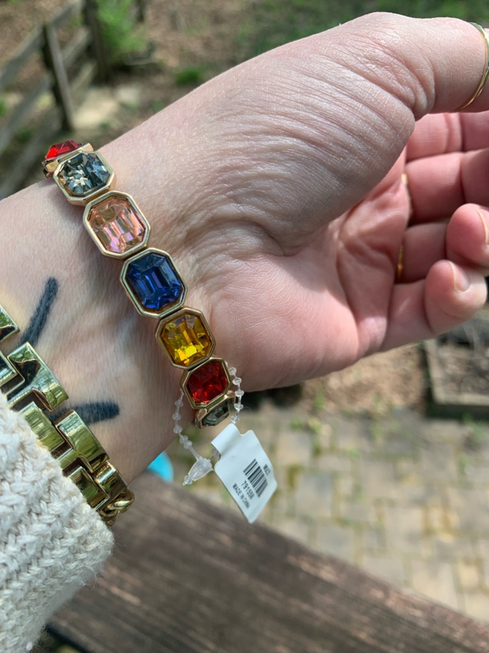 NWT Rhinestone stretch bracelet - Picture 6 of 9